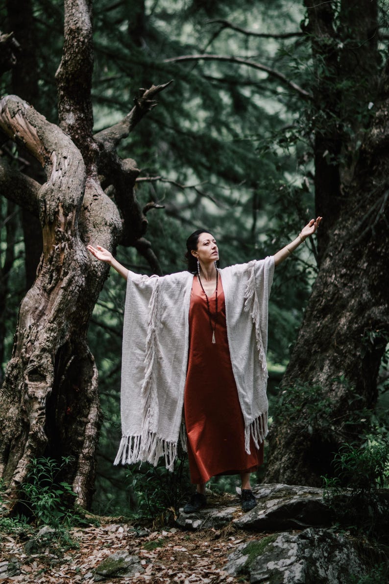 Women Poncho Boho Kimono Robe ∆ Burning Festival Clothes Desert Man Cardigan ∆ Ceremony Bohemian Clothing Blanket Fringe Robe / Off White image 19