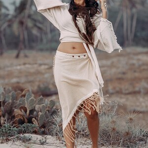 Top estilo boho cruzado para mujer ∆ Ropa boho, top kimono ∆ Ropa orgánica ∆ Top corto de manga ancha ∆ Ropa boho estilo hippie gitano / Blanco roto imagen 12