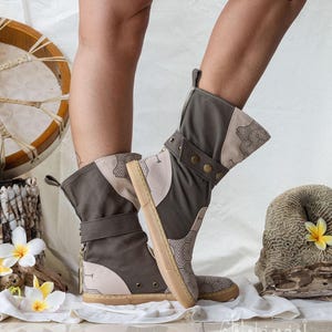 Botas veganas boho para mujer ∆ Zapatos hippies de lona de algodón ∆ Botas altas para festivales ∆ Botas tribales del desierto indio Shipibo / Unisex / 2 colores imagen 5