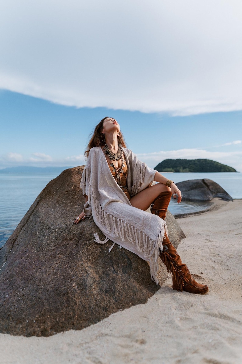 Women Poncho Boho Kimono Robe ∆ Burning Festival Clothes Desert Man Cardigan ∆ Ceremony Bohemian Clothing Blanket Fringe Robe / Off White image 2