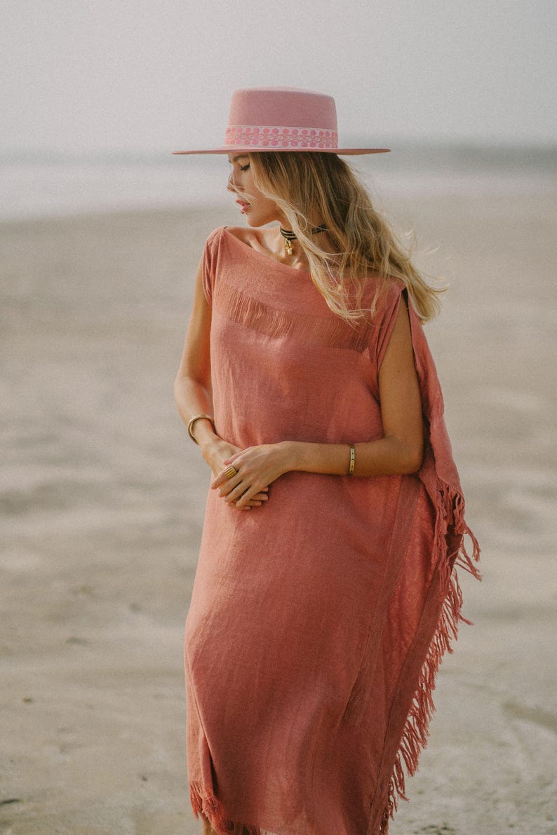 Rosa Gudinna Poncho Klänning ∆ Boho Festivalkläder Sommartunika Strandklänning ∆ Loungeklänning ∆ Hållbar Plus Size Klänning / Rosa bild 11