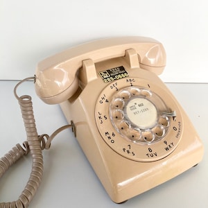 Vintage Rotary Dial Desk Telephone - Bell System Western Electric Telephone -Check out all of our vintage telephones