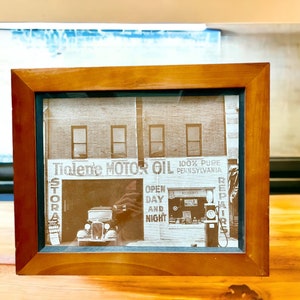 Vintage Framed Oil & Gas Prints - Gas Station Prints - Automobilia Decor