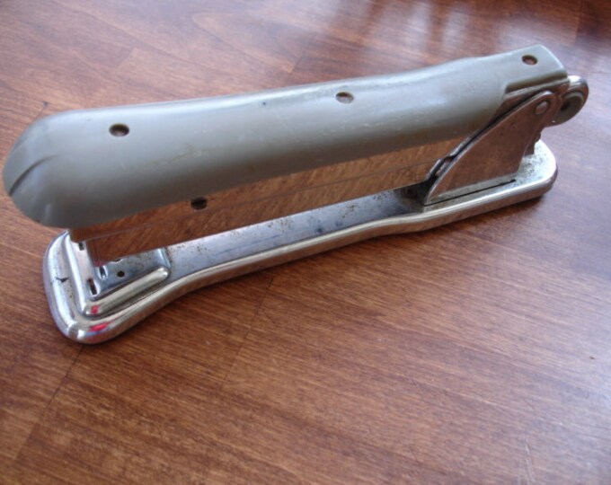 Retro Design Vintage Desk Stapler Etsy