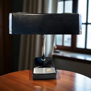 Vintage Mid Century Modern Desk Lamp - Vintage lamp - Reading lamp - Desk Lamp