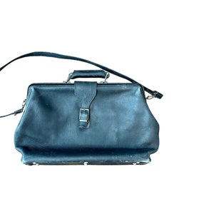 Vintage Briefcase - All leather Slim Briefcase Shoulder Bag - Messenger Bag - Slim Briefcase - Laptop Case