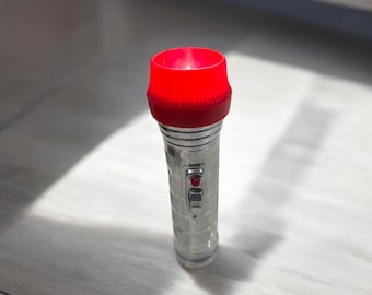 Vintage 1960's Flashlight - Vintage metal flashlight