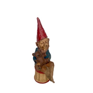 Wonderful collection of Tom Clark Gnomes - Bear