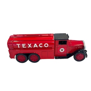 Vintage Diecast Texaco Tanker Truck Bank - Ertl Texaco Diamond 2 1/2 Ton Metal Bank Truck
