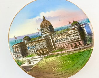 Vintage Souvenir Plate- Collector Plate - Pennsylvania Capitol Building