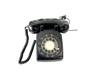 Vintage Wählscheiben-Tischtelefon - Stromberg Carlson Telefon - Schauen Sie sich alle unsere Vintage-Telefone an