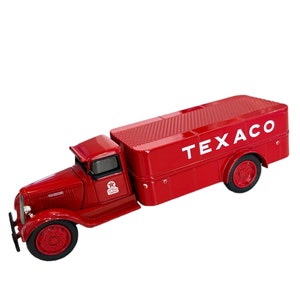 Vintage Texaco Tanker Truck Bank - Ertl Texaco 1935 Dodge Metal Bank Truck