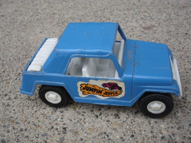 1970 tootsie toy jeepster