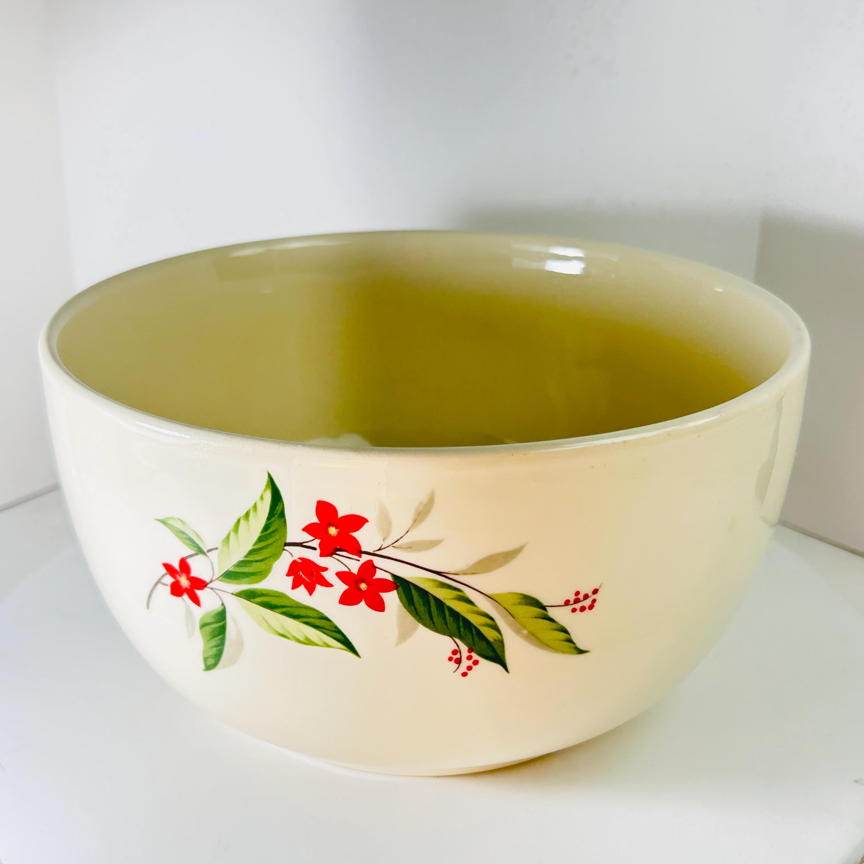 Vtg Woodvine Pattern Bowl, Universal Cambridge 3qt Mixing