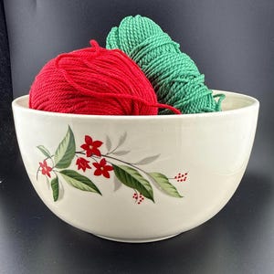 Vintage farmhouse kitchen bowl, Woodvine pattern pottery 3qt, country cottage, homestead heritage