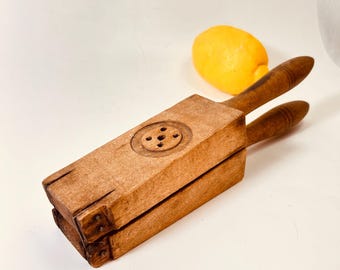 Antique wood lemon squeezer, hinged citrus press,