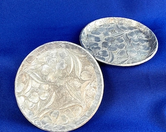 Vintage aluminum butter pats forged by Everlast mid-century modern set of two trinket dishes