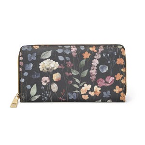 Floral Zipper Wallet - Chic & Functional Wallet, Ideal Gift for Her, Perfect for Everyday Use, Travel Accessory, Stylish Organizer