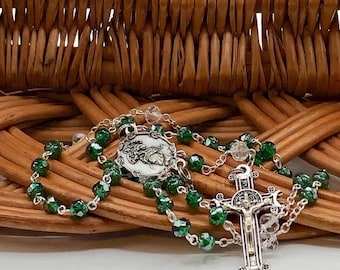 Our Lady of Knots, Emerald Crystal Rosebuds