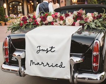 Custom Just Married Linen Sign, Hand-Embroidered Wedding Car Banner, Wedding table runner