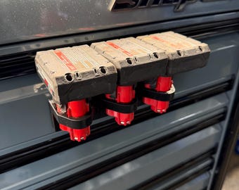 Support de batterie Milwaukee M12 - Rack PETG à 3 emplacements (montage magnétique ou fixation par fentes et points)