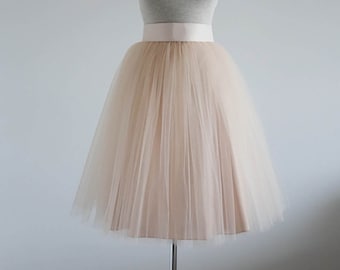 Powder  tulle skirt.Girl tulle skirt. Women tulle skirt.Tulle skirt. Woman skirt. Tutu skirt. Bridal tulle skirt. Wedding tulle skirt