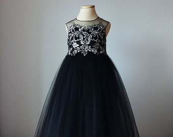 Blumenmädchen Kleid. Mädchen Kleid. Schwarzes Tüll Mädchenkleid. Tutu Mädchen Kleid. Geburtstag Mädchen Kleid. Spitze Mädchen Kleid. Schwarzes Tutu Kleid für Mädchen.