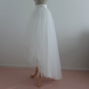 High low tulle skirt. Tulle skirt .White tulle skirt. Woman skirt. Tutu skirt women. White tutu skirt. High low tutu skirt. Woman skirt.