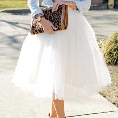 White  tulle skirt. Tea length tulle skirt. Woman tulle skirt. Tulle skirt.Bridal tulle skirt. White tulle skirt woman. Tutu skirt woman.