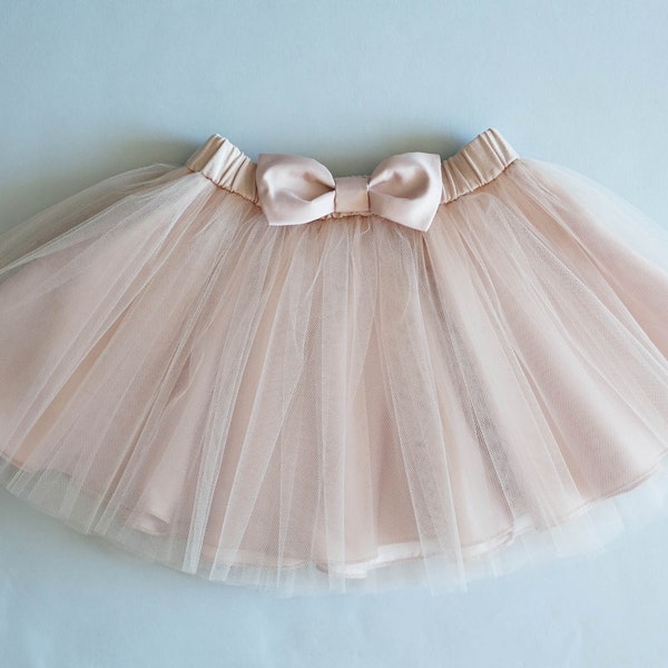 Baby tulle skirt. Blush tulle skirt. Baby tutu skirt. Girl tutu skirt. Baby prop clothes. Toddler tutu skirt. Toddler tulle skirt.