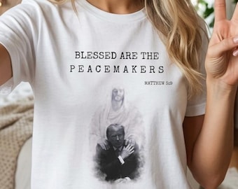 Jesus & Trump - Blessed Are the Peacemakers Shirt | Matthew 5:9 Christian Conservative T-Shirt