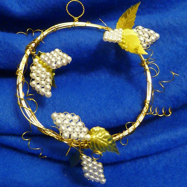 Grapevine Wreath (2 sizes)