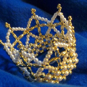 Crown of Seven Peaks (2 sizes)