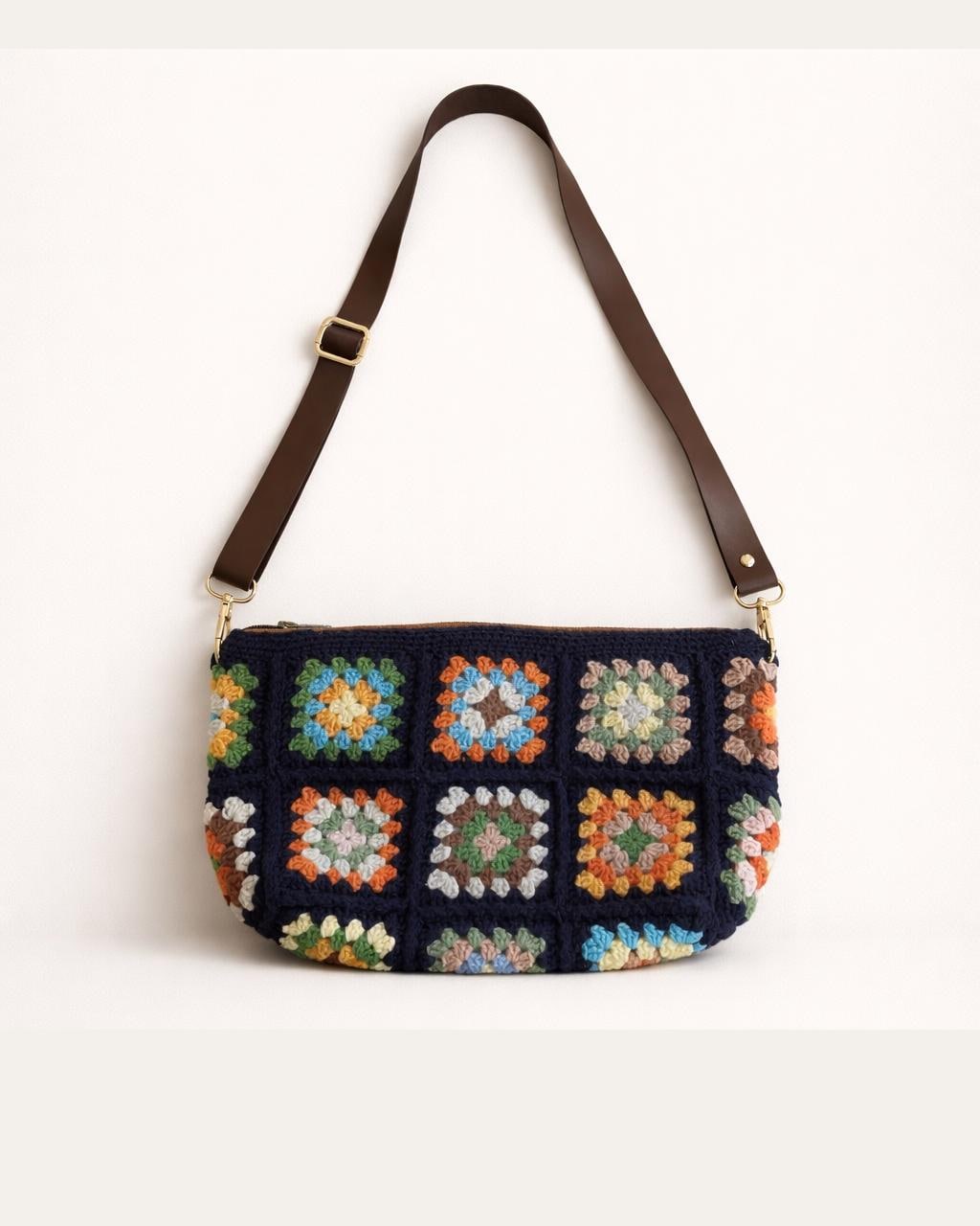 40 Crochet Clutch Bags with Fringe, Wristlets, and Granny Squares 36 Granny Square Crochet Zippered Shoulder Bag