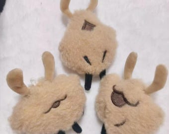 Silksong Flea Plush Keychain, Can Make Sounds Hollow Knight Inspired Keychain Plush Bag Charm, Best Gifts and Collectibles for Silksong Fans