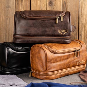 Herren Leder Kulturbeutel, Groomsmen Geschenke Personalisiert, Groomsman Dopp Kit, Jubiläumsgeschenk für Ehemann, Einzigartiges Weihnachtsgeschenk für Männer