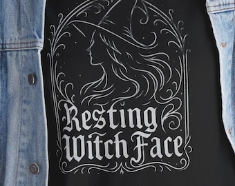 魔女の顔のハロウィンTシャツ - Primal Frogの面白いゴシック魔女Tシャツ