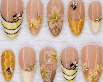 Summer Press On Nails with Bee, Honeycomb & 3D Floral in Medium Almond Fake Nails, Handmade Polka Dot Nail Art for Party or Birthday Gift