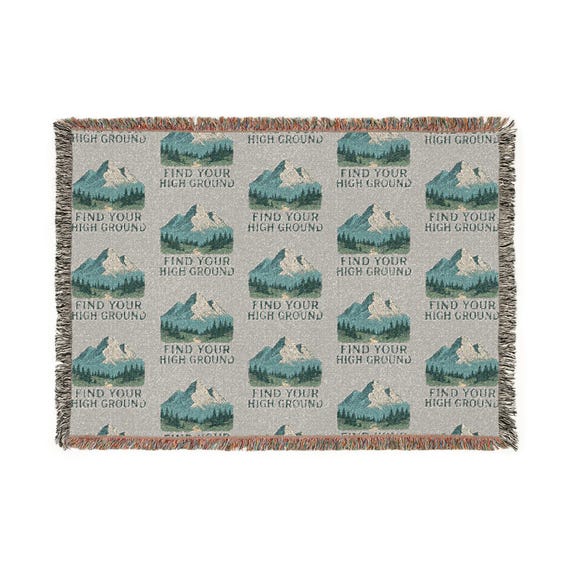 Mountain Cabin Pattern Woven Blanket | Scenic Lodge Tapestry Throw