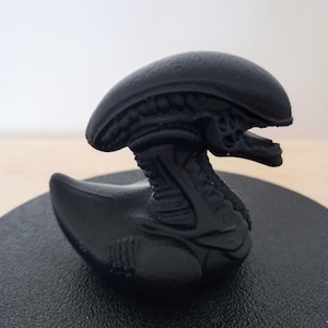 Alien Duck – 3D Printed Xenomorphs Rubber Duck, Plastic Duck For Jeep, Yellow Duck, Funny Jeep Duck Gift for Coworker, Jeep Ducking