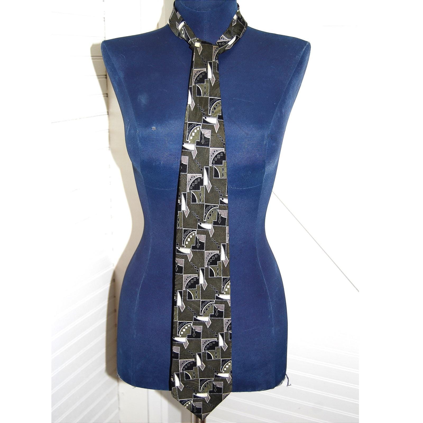 Cravate 100% Soie BUGATTI Vintage - Bleu, Dimensions 150x10 Cm - Neuf Sans étiquettes