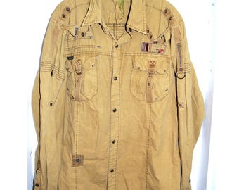 Camisa abotonada para hombre Fusai, talla grande, estilo militar Y2K, color beige, streetwear, grunge, cyber goth.