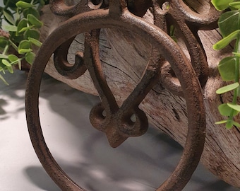 Rustic Cast Iron Towel Ring – Victorian Scroll, Farmhouse Bathroom Decor