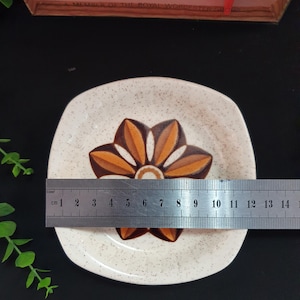 Vintage Palissy Royal Worcester Butter or Preserve Dish Set with Original Spoon & Packaging, 1970s Retro Kismet Flower, Mid Century Gift Set image 5