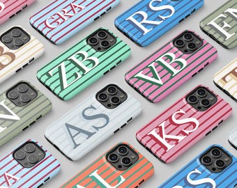 Spersonalizowane etui na iPhone'a z monogramem w paski: styl letni i plażowy