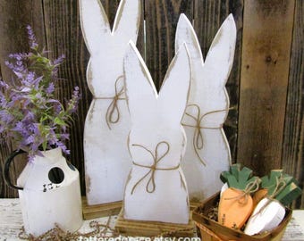 Rustic Wooden Rabbit, Easter Table Top Decor, Spring Wood Decor, Farmhouse Easter Rabbit, Easter Shelf Sitter , Easter Mantel Decor, R200