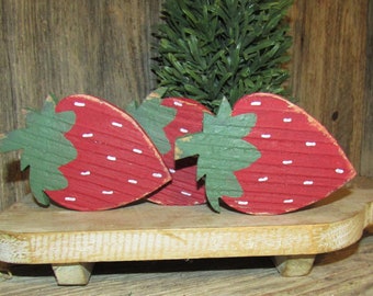 Strawberry Bowl Fillers, Spring Decor,  Rustic Strawberry, Wood Strawberry, Berry Tray Decor, S114