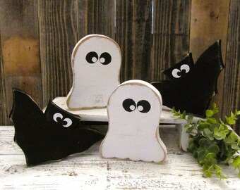 Small Wood Ghost  Halloween Decor, Wood  Bat Shelf Sitter,  Halloween Tiered Tray Decor, Fall Table Top Decor, Fall Decor, Sold Individually