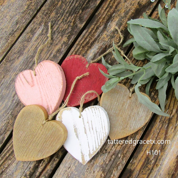 Rustic Heart Ornament Valentine's Decor, Heart Ornament, Heart Decor, Rustic Valentine Ornament, Sold Individually or sets. H101