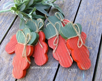 Mini Wood Carrots Easter Decor, Easter Basket Filler, Bowl Filler, Tiered Tray Carrots, Easter Tray Decor, Carrot Decor, C101